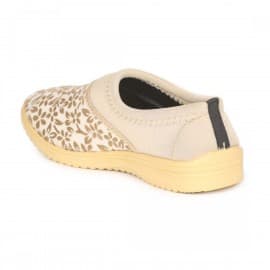 Paragon women's beige meriva shoes